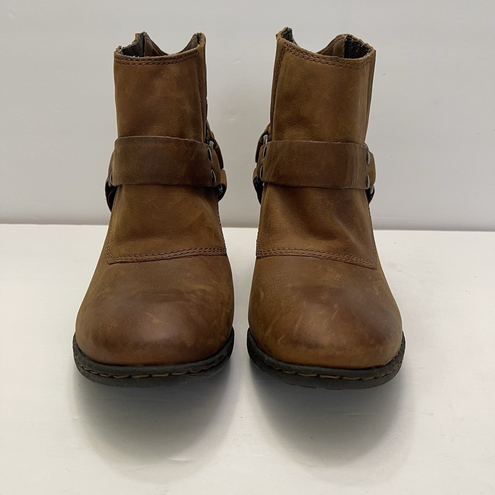 Born Concept B.O.C Ankle Boot Leather Harness T-Strap Womens 6M Western - Picture 2 of 11
